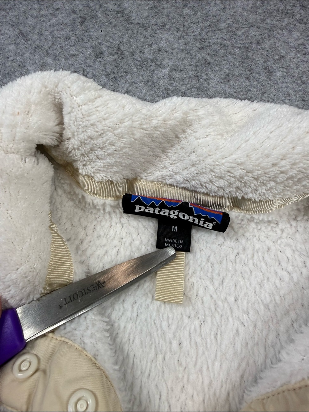 Patagonia Synchilla Women’s Cream Snap-Front Fleece Pullover Medium Hiking Med - Picture 4 of 10